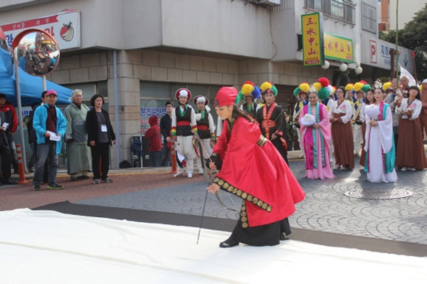 '2013 삼성혈 문화의 거리 축제' 타악앙상블의 신나는 음악 한마당