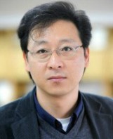 양성철/ 발행.편집인