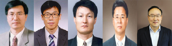 왼쪽부터 김영일 제주지검 사무국장, 정병옥 사건과장, 신종근 집행과장, 오장수 수사과장, 장병철 검사직무대리.