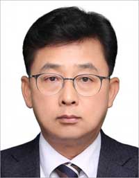 진관훈 박사.